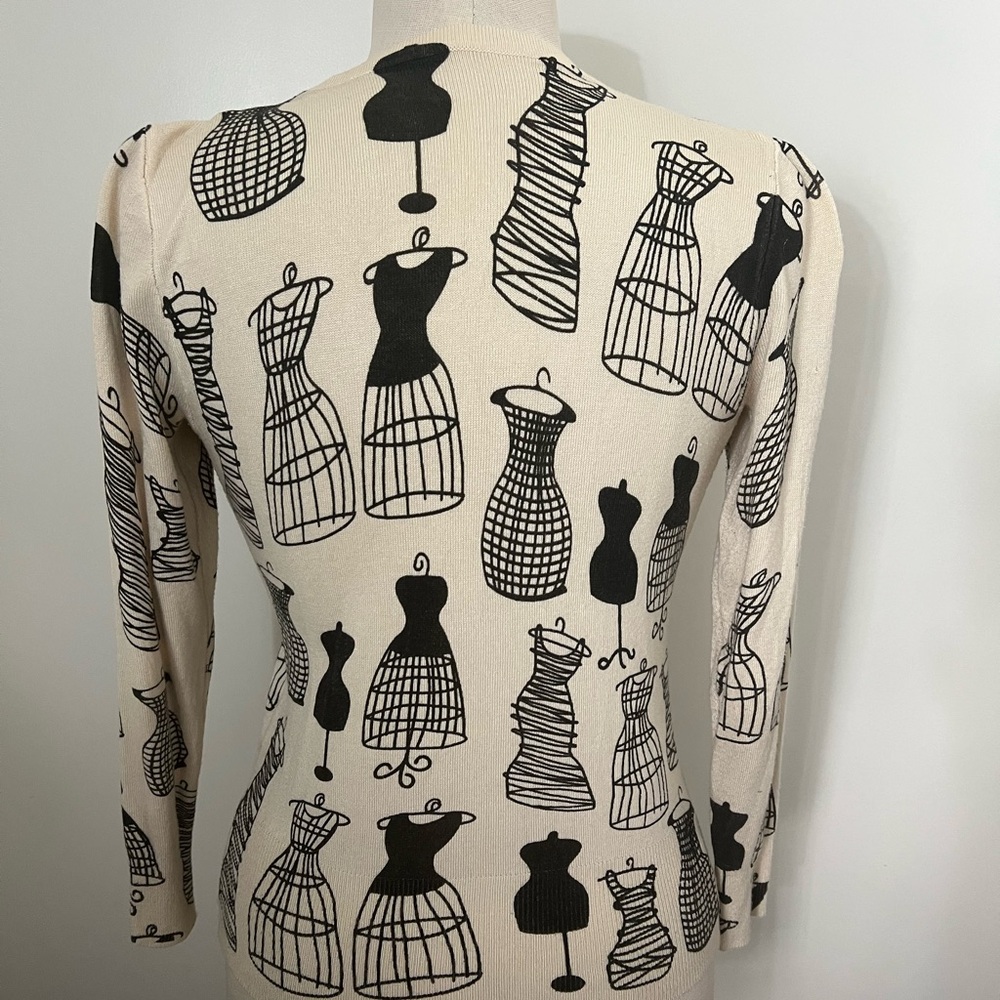 Dress-form print cardigan sweater - Picture 2 of 2